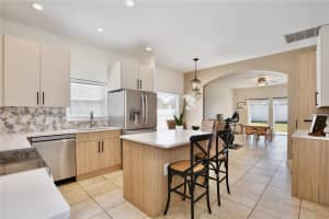 2104 VICTORIA FALLS DRIVE, ORLANDO, FL 32824 - MLS#MFRO6378448