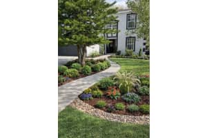 809 DEER GLEN COURT, FRUITLAND PARK, FL 34731 - MLS#MFRO6378509