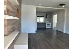 2443 E JERSEY AVE, ORLANDO, FL 32806 - MLS#MFRO6378539