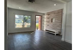 2443 E JERSEY AVE, ORLANDO, FL 32806 - MLS#MFRO6378539