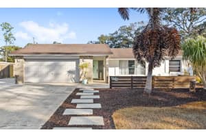 95 Hickory Tree Rd, LONGWOOD 95 Hickory Tree Rd, LONGWOOD