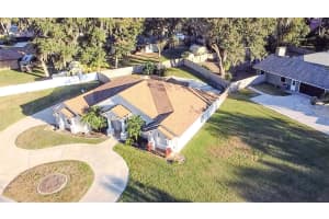 4 WESTON ROAD, LEESBURG, FL 34748 - MLS#MFRO6378715