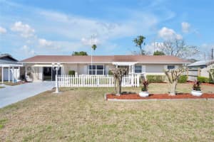 824 FRUITLAND DRIVE, DELTONA, FL 32725 - MLS#MFRO6378804