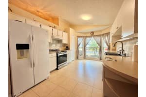 1933 OLIVIA CIRCLE, APOPKA, FL 32703 - MLS#MFRO6378813