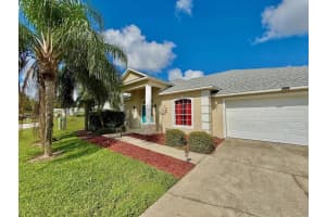 110 TEE GARDEN WAY, DAVENPORT, FL 33896 - MLS#MFRO6378822