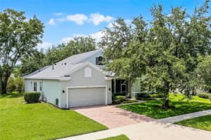 1124 HIDDEN BLUFF, CLERMONT, FL 34711 - MLS#MFRO6378849