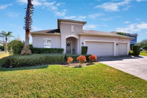 1102 WHITE WATER BAY DRIVE, GROVELAND, FL 34736 - MLS#MFRO6378886