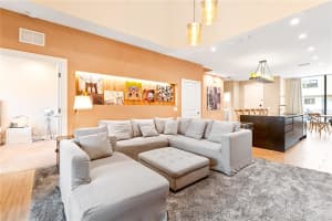 7478 Brooklyn Dr Kissimmee, FL 34747 - Off Market