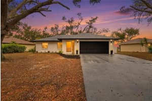 664 Sugarwood Trl, VENICE