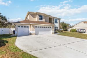 13600 BLUEMOON COURT, ORLANDO, FL 32828 - MLS#MFRO6379019