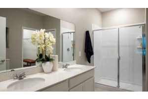 643 GROVE STREET, WINTER HAVEN, FL 33881 - MLS#MFRO6379127