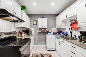 308 PALM AVENUE, HOWEY IN THE HILLS, FL 34737 - MLS#MFRO6379151