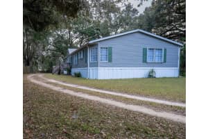 13811 COUNTY ROAD 109D, LADY LAKE, FL 32159 - MLS#MFRO6379162