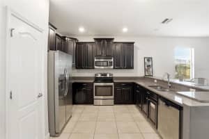 9039 SHADOW MOUNTAIN STREET, DAVENPORT, FL 33896 - MLS#MFRO6379163