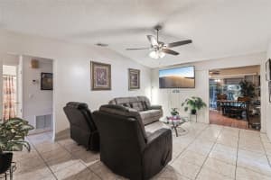 1000 MANCHA REAL DRIVE, ORLANDO, FL 32807 - MLS#MFRO6379226