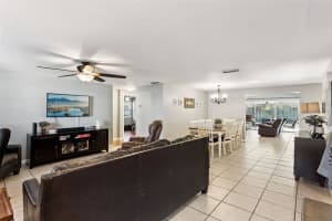 516 PINEVIEW STREET, ALTAMONTE SPRINGS, FL 32701 - MLS#MFRO6379230