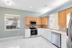 10842 WOODCHASE CIRCLE, ORLANDO, FL 32836 - MLS#MFRO6379272