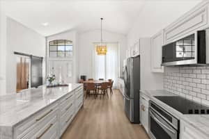 627 SEASCAPE AVENUE, ORLANDO, FL 32828 - MLS#MFRO6379317