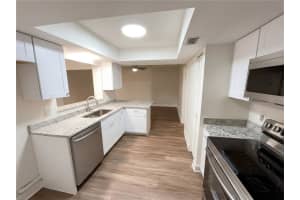 2052 LEANNE COURT, WINTER PARK, FL 32792 - MLS#MFRO6379323