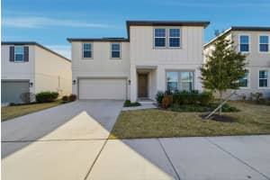 2058 Derwent Dr, DAVENPORT