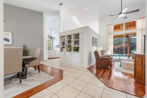 MLS# MFRO6379461, Oviedo, Florida 32765