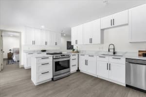 12 HORSEMAN COVE, LONGWOOD, FL 32750 - MLS#MFRO6379511