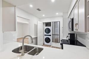 5606 BLUE SHADOWS COURT, ORLANDO, FL 32811 - MLS#MFRO6379534