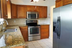 101 GRAND PLAZA DRIVE, ORANGE CITY, FL 32763 - MLS#MFRO6379536