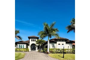 8533 LAKE CIRCLE, FORT MYERS, FL 33908 - MLS#MFRO6379540