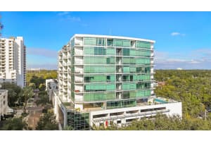 101 EOLA DRIVE, ORLANDO, FL 32801 - MLS#MFRO6379551