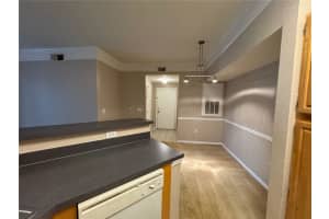 6685 QUEENS BOROUGH AVENUE, ORLANDO, FL 32835 - MLS#MFRO6379598