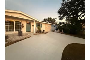 4641 SHORE ACRES BOULEVARD, ST PETERSBURG, FL 33703 - MLS#MFRO6379806