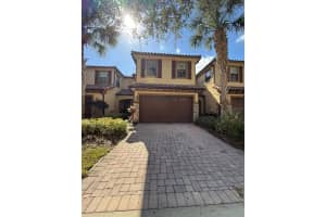8057 Prestbury Dr, ORLANDO