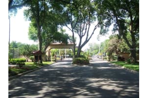 1265 SAINT TROPEZ CIRCLE, ORLANDO, FL 32806 - MLS#MFRO6379891