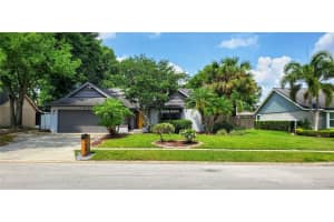 156 DEMPSEY WAY, ORLANDO, FL 32835 - MLS#MFRO6379934