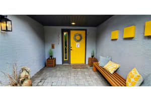 156 DEMPSEY WAY, ORLANDO, FL 32835 - MLS#MFRO6379934