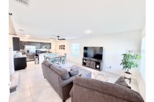 633 BELGROVE STREET, DEBARY, FL 32713 - MLS#MFRO6379999