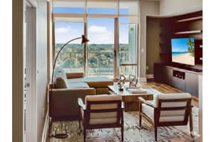 260 OSCEOLA AVENUE, ORLANDO, FL 32801 - MLS#MFRO6380001