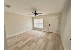 162 Cascade St #b Deltona, FL 32725 - Off Market