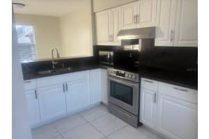 3216 HEMPSTEAD AVENUE, KISSIMMEE, FL 34741 - MLS#MFRO6380048