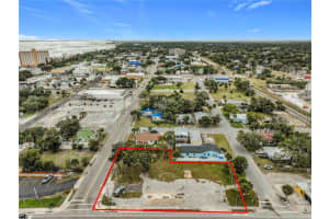 405 GARDEN STREET, TITUSVILLE, FL 32796 - MLS#MFRO6380116