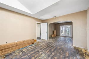 738 MILLS AVENUE, ORLANDO, FL 32801 - MLS#MFRO6380117