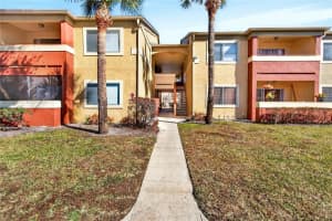 610 Kenwick Cir #205, CASSELBERRY