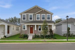 369 Free Range Dr, GROVELAND