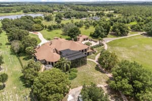 9400 LAWS RD, CLERMONT, FL 34714 - MLS#MFRO6380609