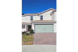 667 Bay Leaf Dr, KISSIMMEE