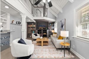 8255 LAKE UNDERHILL ROAD, ORLANDO, FL 32825 - MLS#MFRO6380781