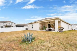 585 PINK IBIS BEND, ST CLOUD, FL 34772 - MLS#MFRO6380802