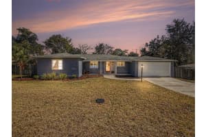 1630 CRESTVIEW DRIVE, MOUNT DORA, FL 32757 - MLS#MFRO6380826