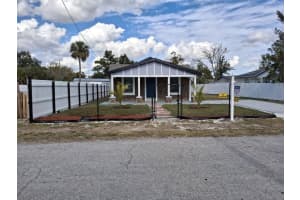 825 3rd St, WINTER HAVEN